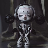 shackle skullpanda limited figure(cat156)