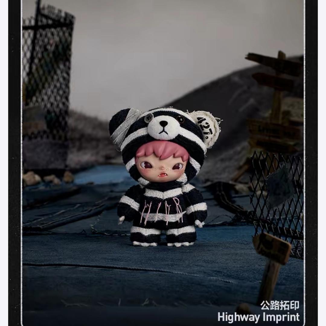 Hirono Road Journal Series Plush Doll Hirono Pendant(cat105)