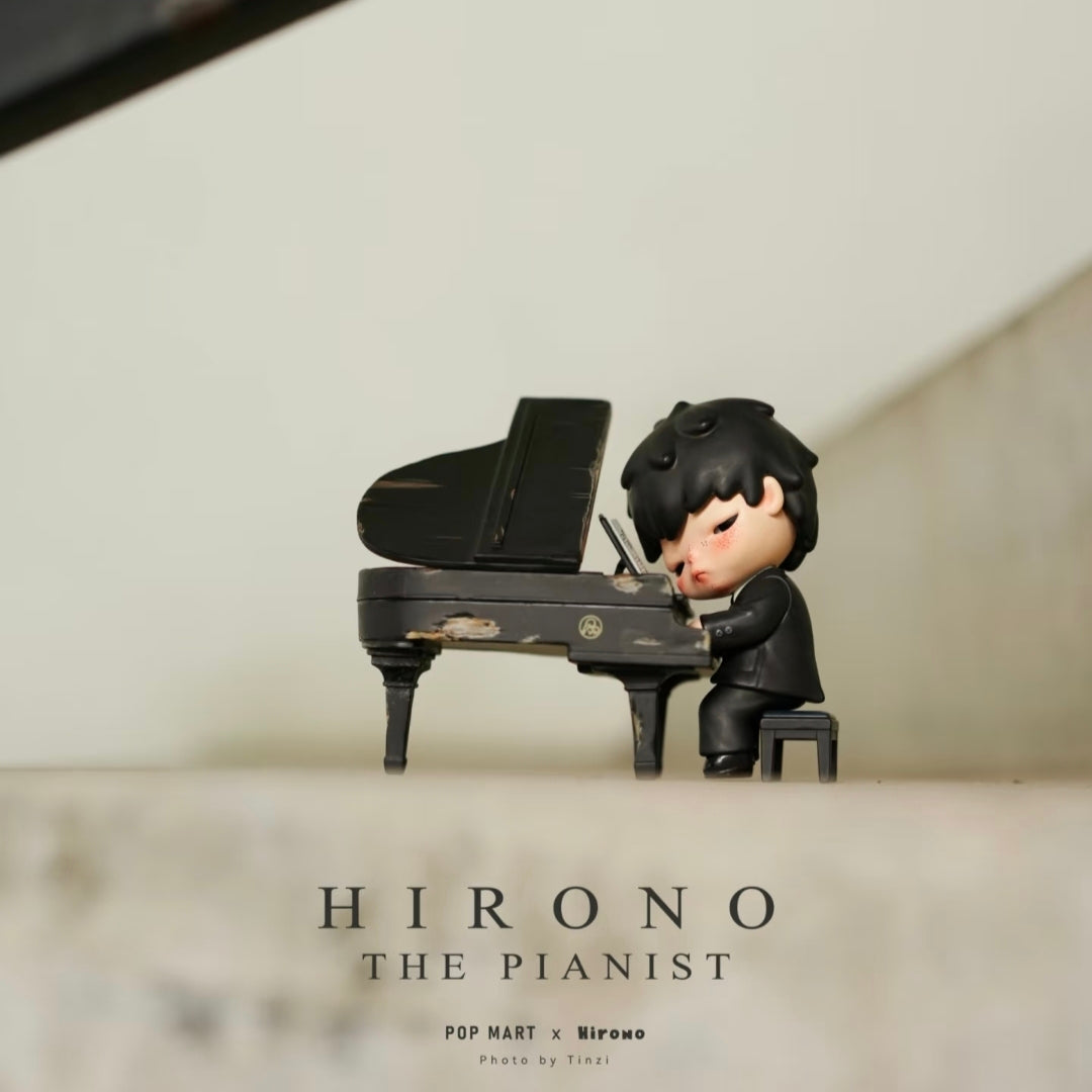(Cat10096)Hirono  The Pianist figure
