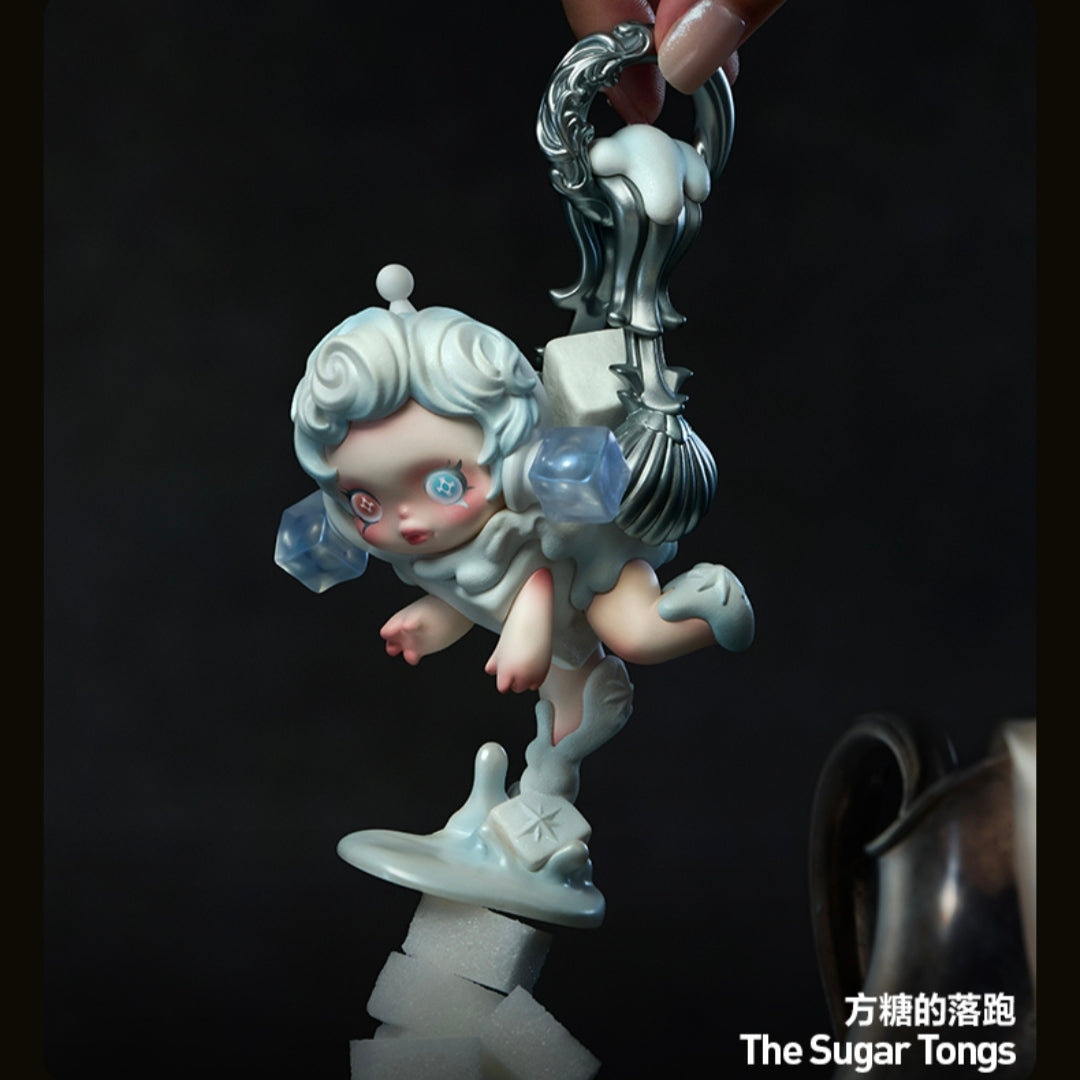 (Cat10137)The Feast Begins series Figure Skullpanda POPMART