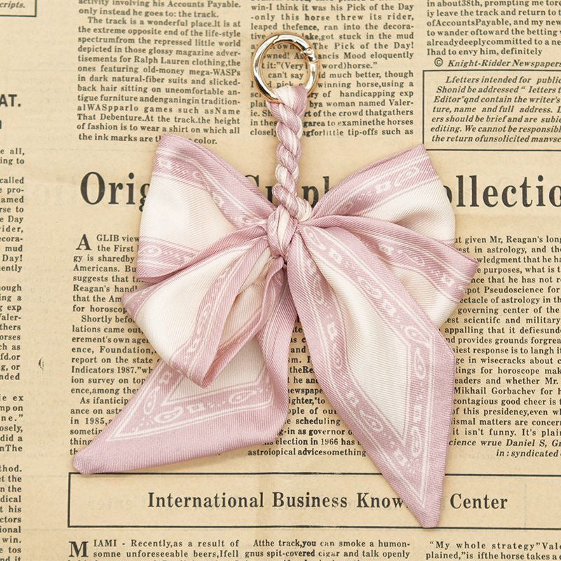 Vintage bow keychain pendant