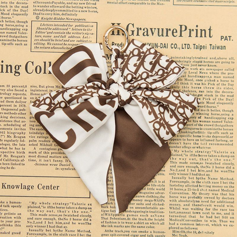 Vintage bow keychain pendant