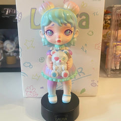 Laura 200% PVC figure Sweetie Bear pre-order