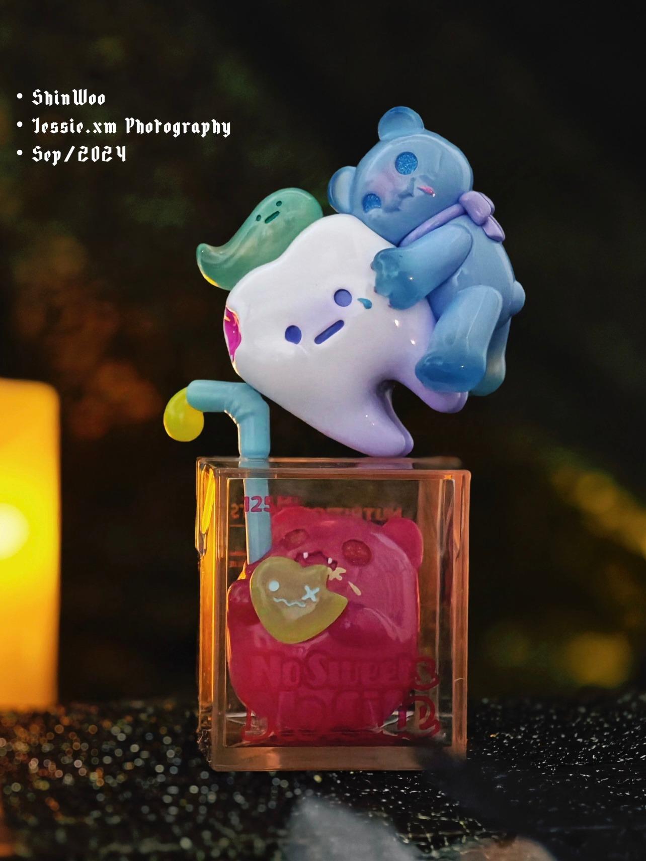 Shinwoo ghost bear vampire candy house series blind box arttoy