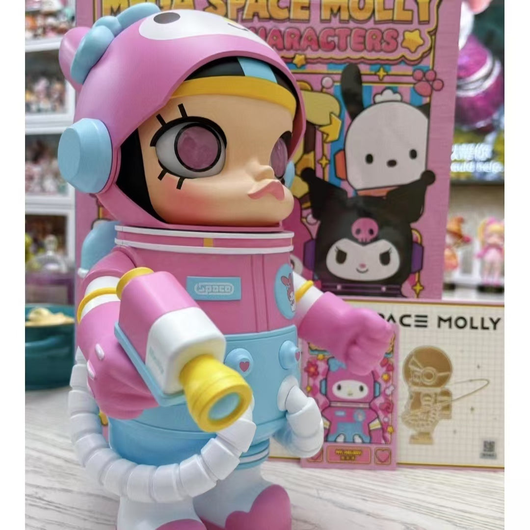 MEGA MOLLY 400 % Sanrio Characters pre-order