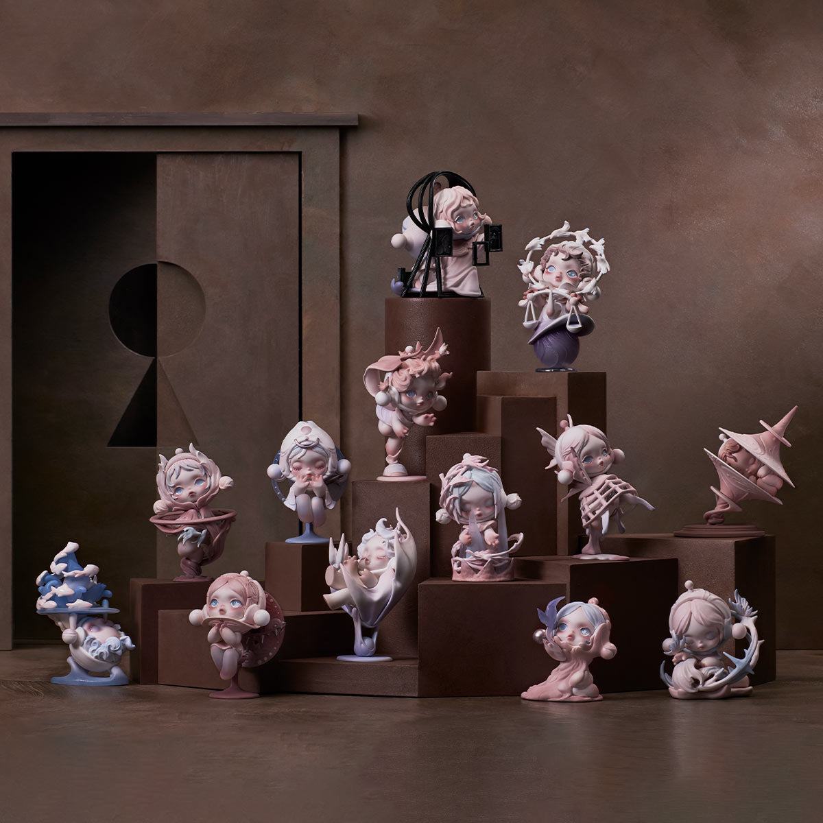 (Cat10089)SKULLPANDA The paradox series figure blind box