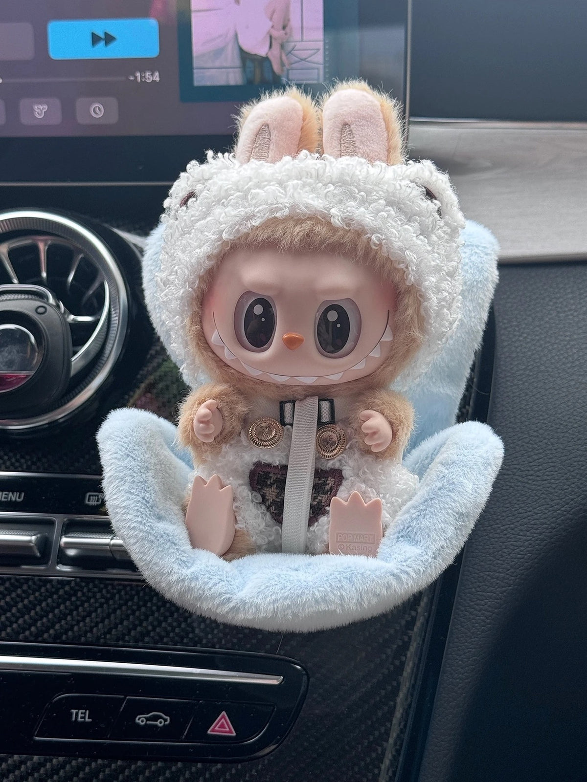 Labubu Car Seat fixed ornaments can be fixed on car with labubu or liilas cat 17cm toys accessories