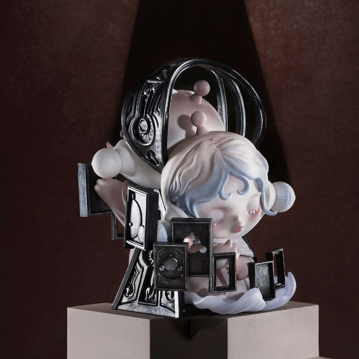 (Cat10089)SKULLPANDA The paradox series figure blind box