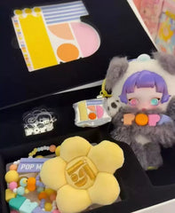 （cat10168）Popmart 15th Anniversary Employee Commemorative Gift Box skullpanda preorder