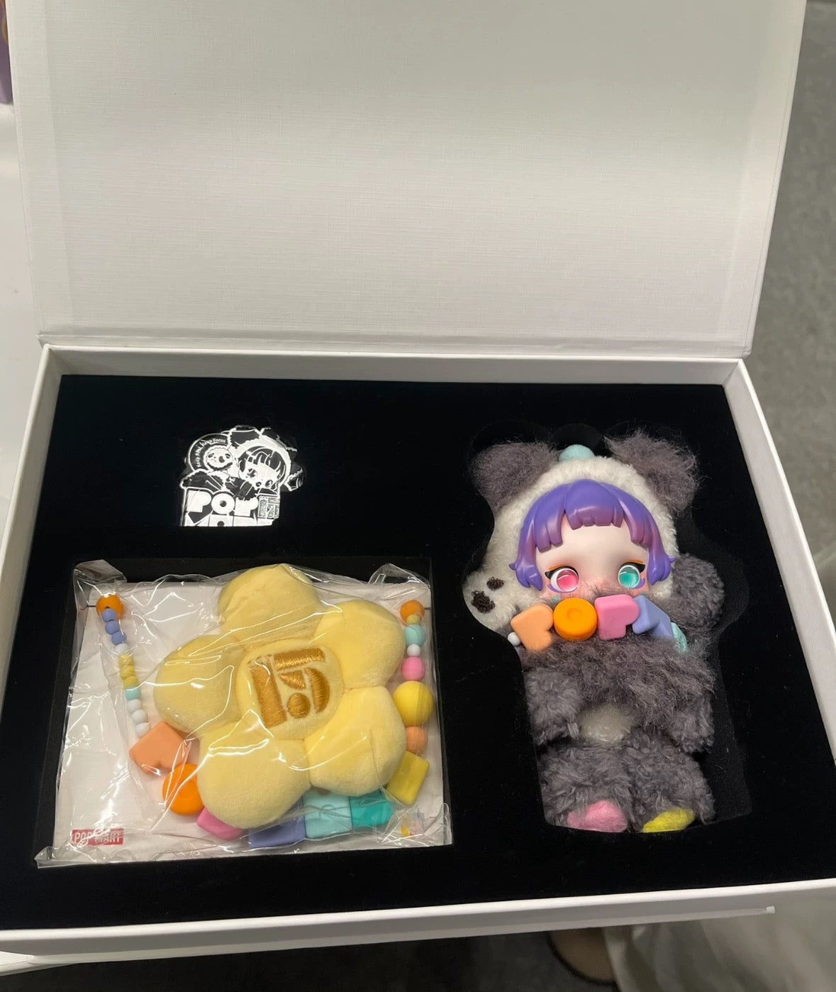 （cat10168）Popmart 15th Anniversary Employee Commemorative Gift Box skullpanda preorder