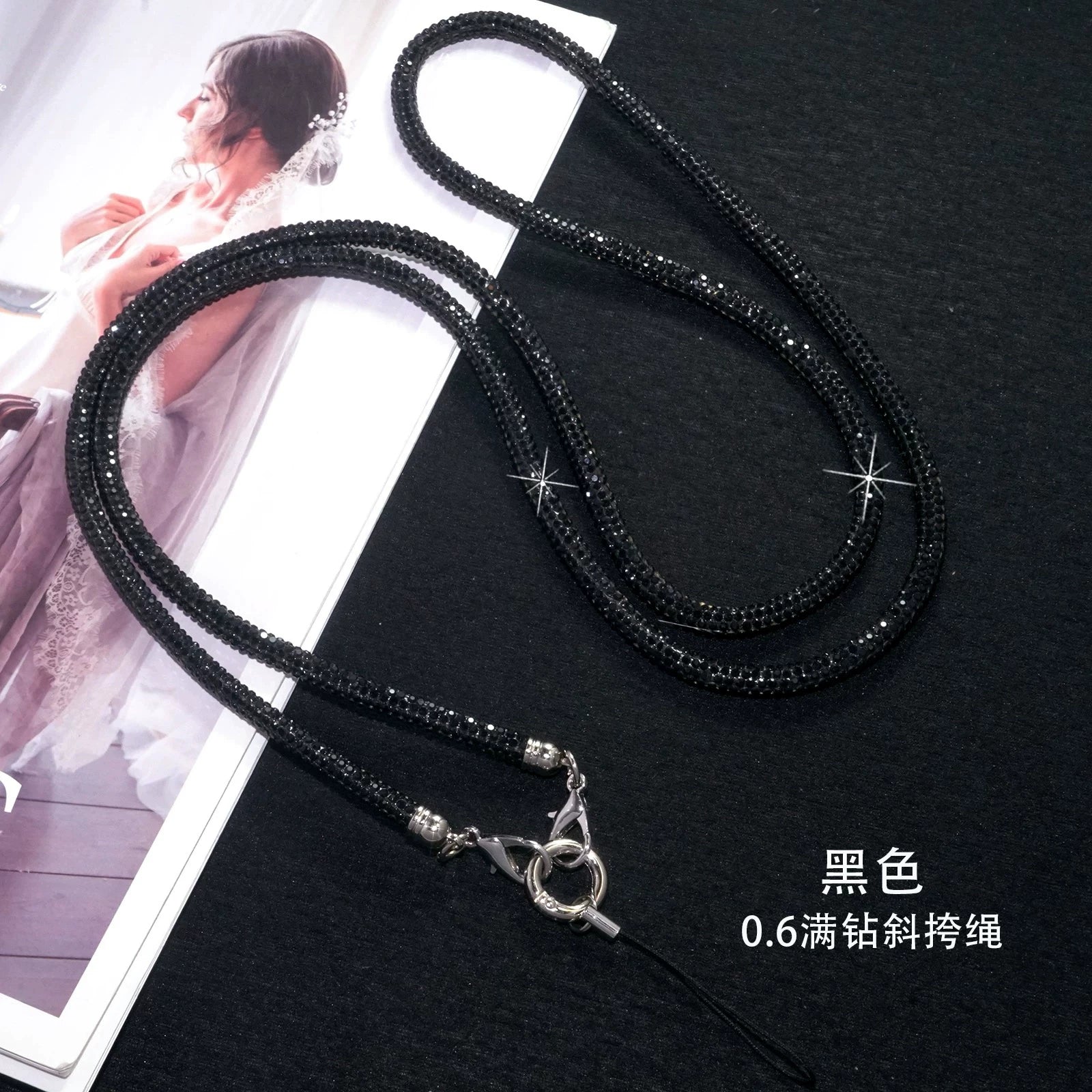 Luxury Bling Rhinestone Crossbody Chain ✨——US