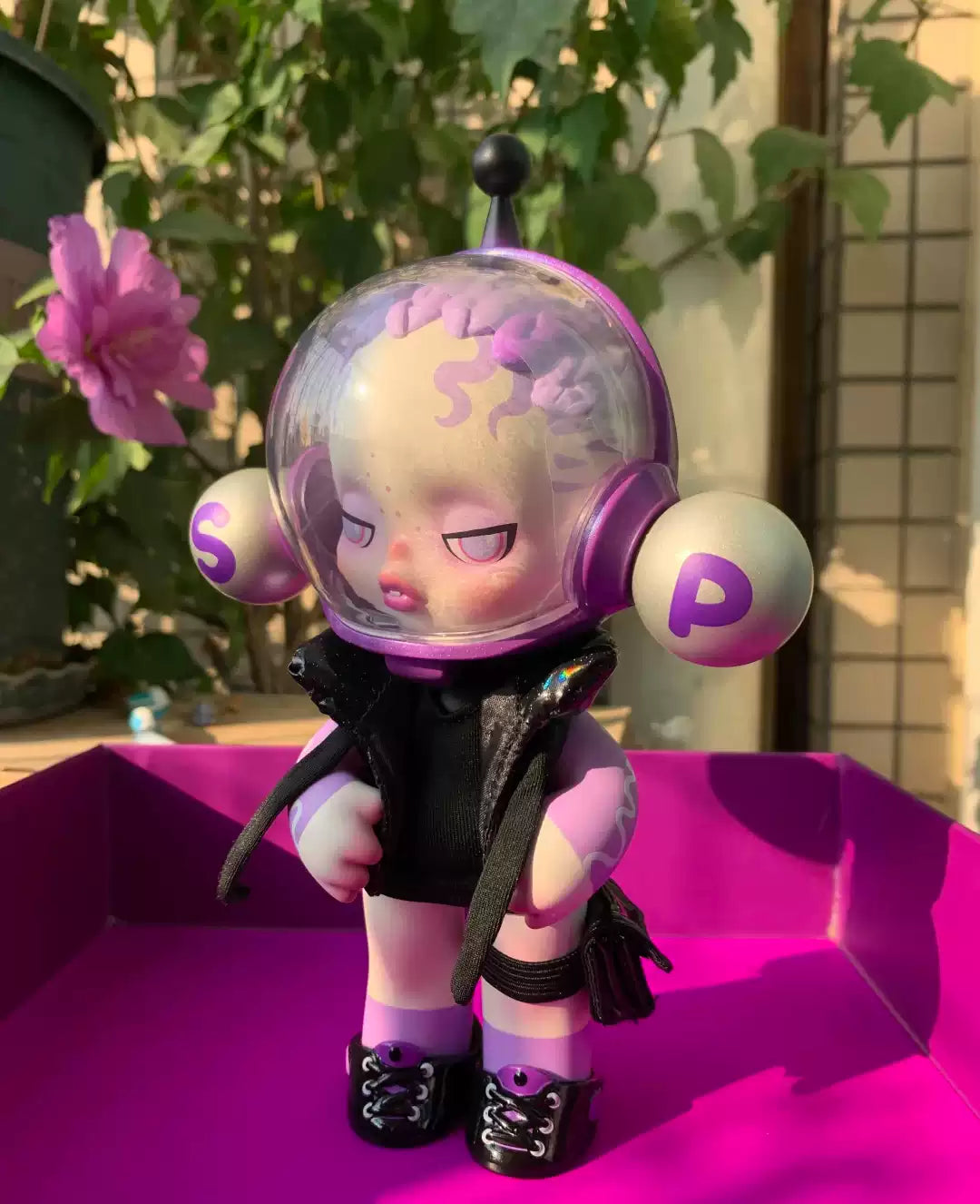 Skullpanda OOTD Glaring figure skullpanda limited figure(Cat109)