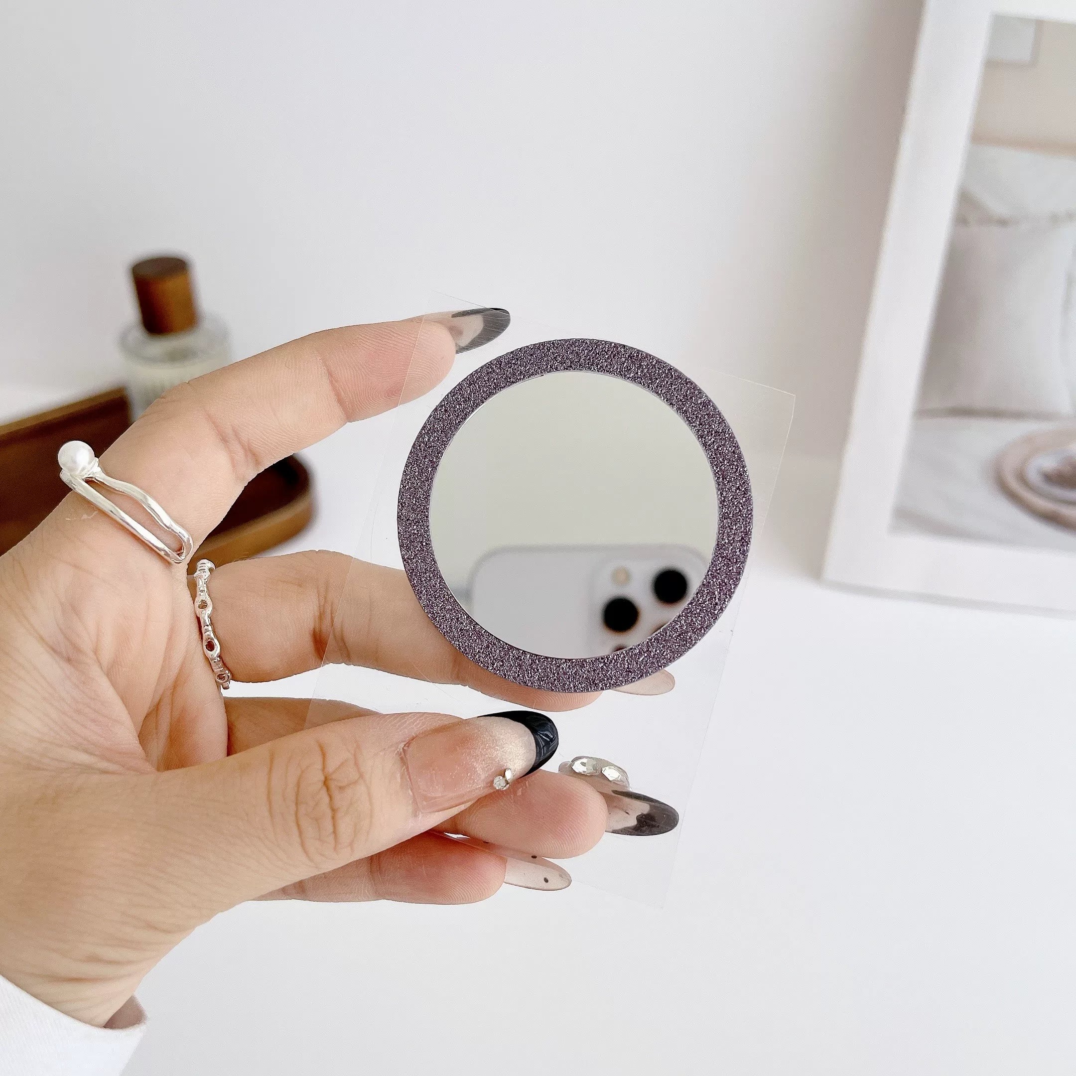 Ultra-Thin Glitter Mirror & MagSafe Magnet Patch ✨——US