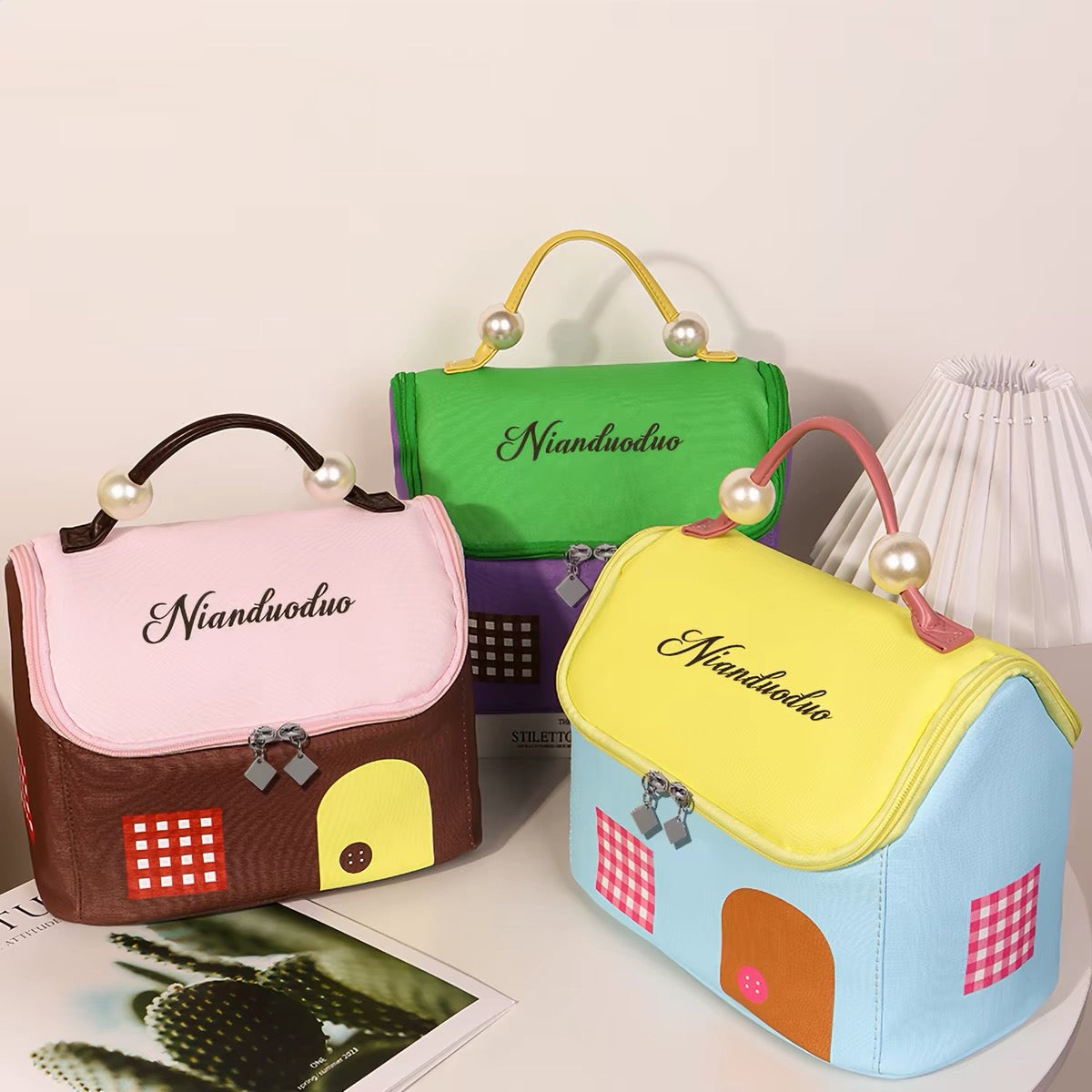 Makeup bag Women's cosmetics storage bag portable large-capacity waterproof toiletry bagsubdivision